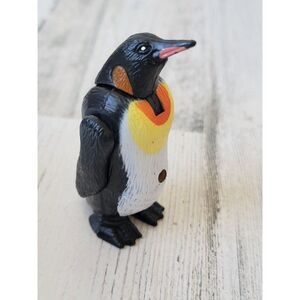 Empire penguin 2001 K & M toy figure animal zoo
